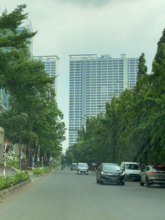 Callia Apartement Golf View Pulo Mas Jakarta Timur Eksteriør billede