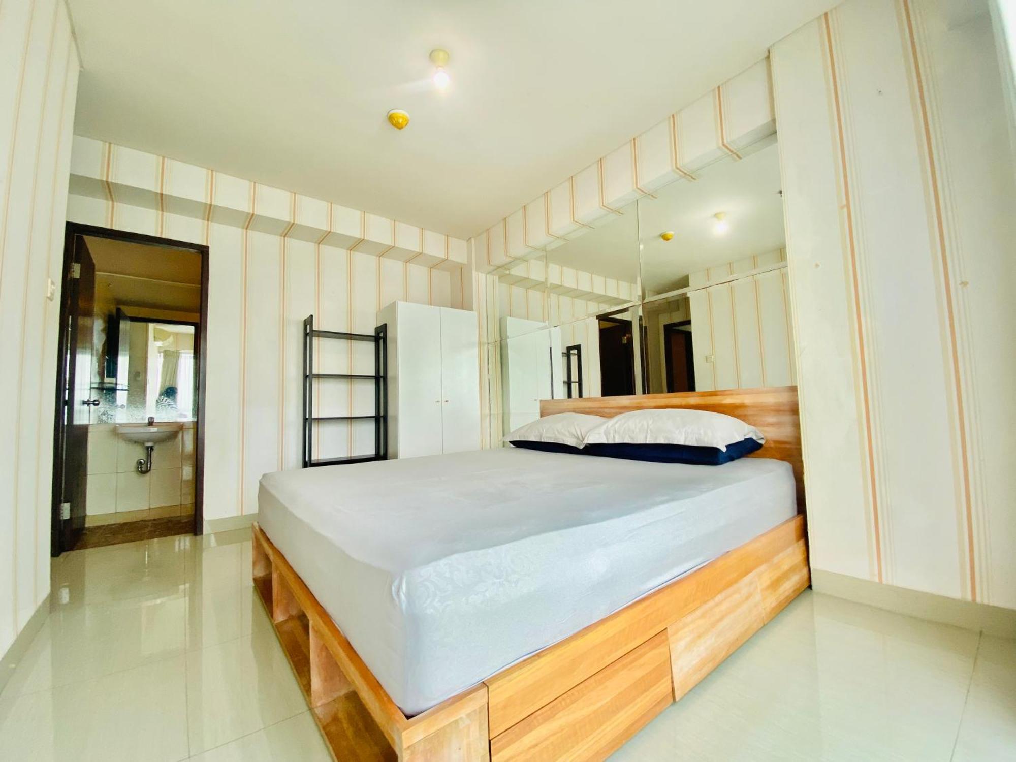 Callia Apartement Golf View Pulo Mas Jakarta Timur Eksteriør billede